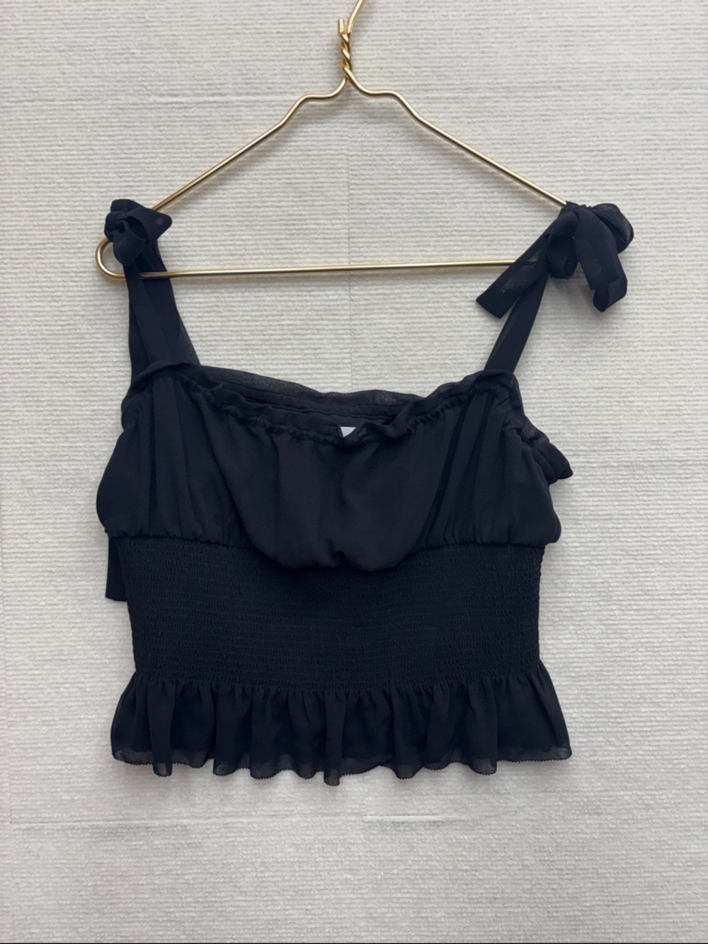 Wilfred | large Women’s Black Smocked Ruffle Tie-Strap Tank Top
